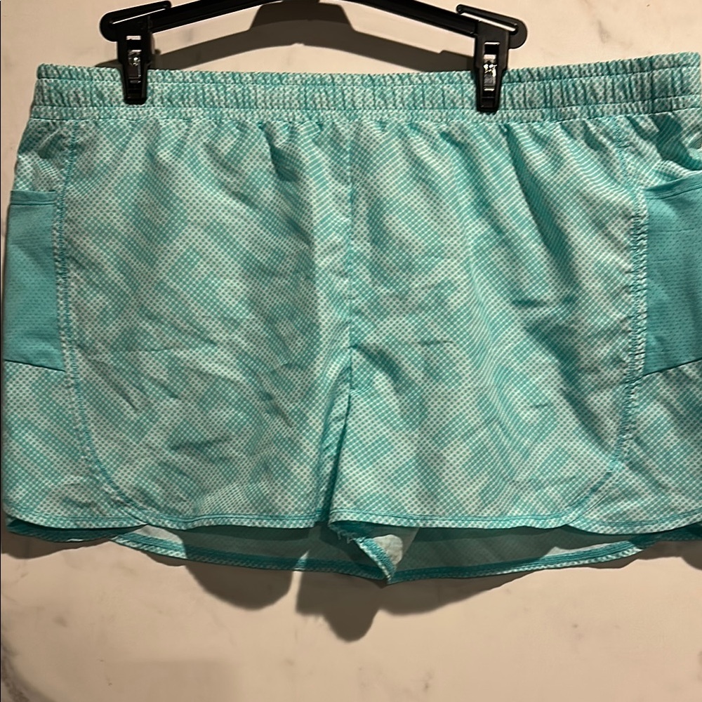 Xersion Quick-Dry Teal Shorts